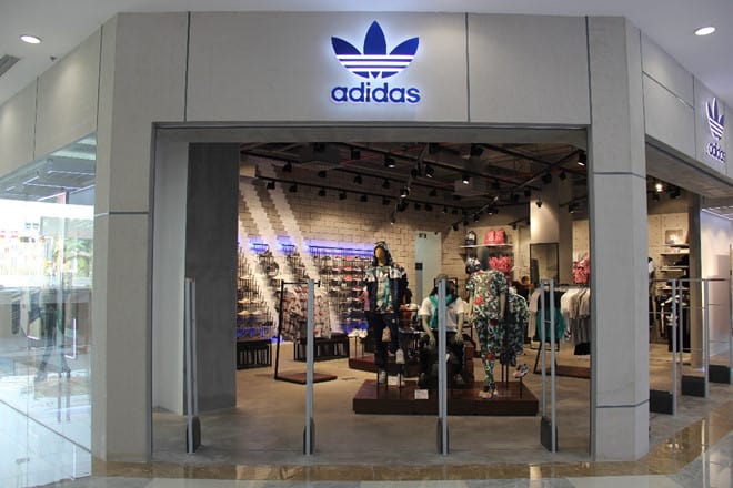 Dự án cổng từ an ninh cho chuỗi cửa hàng Adidas