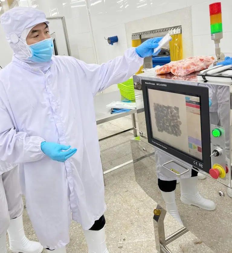 Giái Pháp Công Nghệ Toàn Diện cho Ngành Mì Gói 5 huong dan van hanh 41xpro hptvietnam 768x1023 1 1