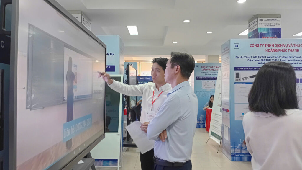 HPT Việt Nam giới thiệu Giải pháp Thiết bị Công nghệ cho Trường học Số hóa & Lớp học Thông minh tại Techmart 2025 7 techmart2025 hptvietnam 2