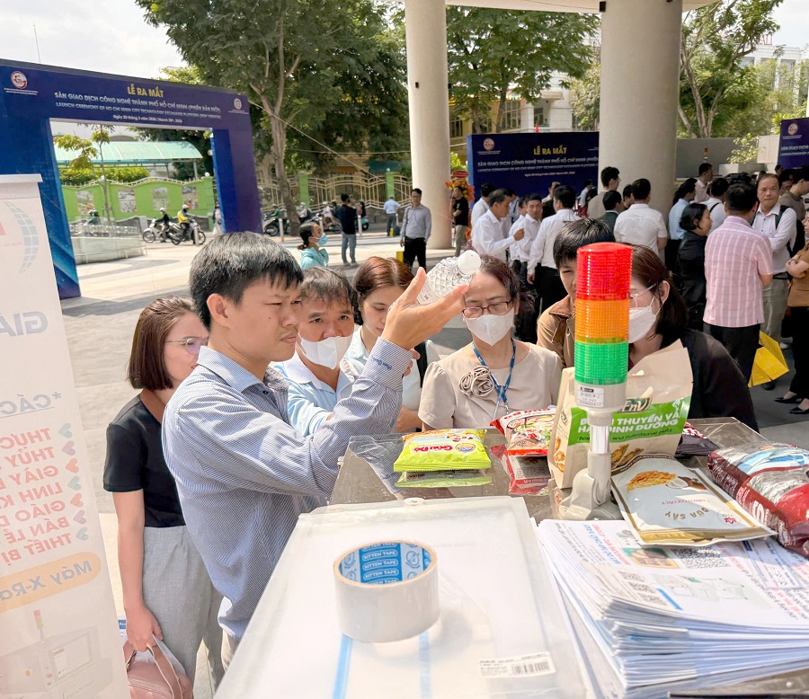 HPT Việt Nam đồng hành cùng Sở Khoa học & Công nghệ TP.HCM giới thiệu giải pháp X-ray tiên tiến tại sự kiện ra mắt Sàn Giao dịch Công nghệ giai đoạn mới 9 techmart 2026 hptvietnam 4